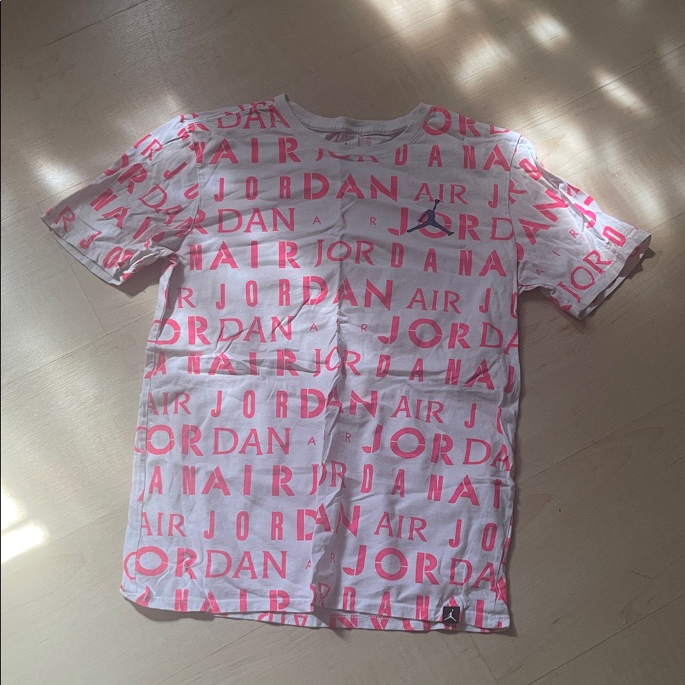 Jordan Women’s' White and Pink Graphic Tee